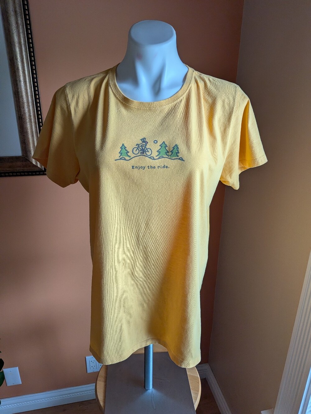Life is good Women's Thishort Cotton Yellow 🟡 Size L